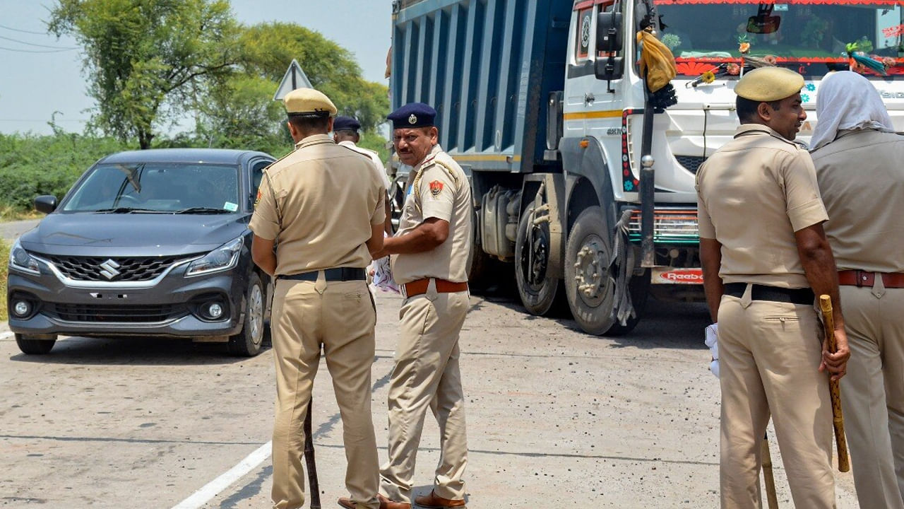 Haryana: సోమవారం శోభాయాత్రకు వీహెచ్‌పీ పిలుపు.. అనుమతి లేదన్న సీఎం.. హర్యానాలో మళ్లీ హై టైన్షన్‌