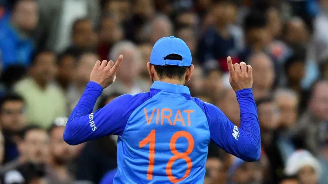 వెస్టిండీస్ వన్డే జట్టు:  షాయ్ హోప్ (కెప్టెన్), బ్రాండన్ కింగ్, కైల్ మేయర్స్, అలిక్ అతానాజ్, షిమ్రాన్ హెట్మెయర్, రోవ్‌మన్ పావెల్, రొమారియో షెపర్డ్, డొమినిక్ డ్రేక్స్, యానిక్ కారియా, గుడాకేష్ మోతీ, జాడెన్ సీల్స్, కేసీ కార్తీ, ఒషానే థామస్, అల్జారీ థామస్, కెవిన్ సింక్లైర్.