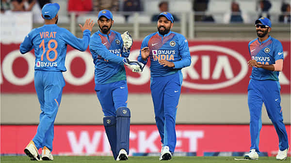 Asia Cup 2023: ఆసియా కప్ ముందు టీమిండియాకు ఎదురుదెబ్బ.. తొలి 2 మ్యాచ్లకు ఆ స్టార్ ప్లేయర్ దూరం..