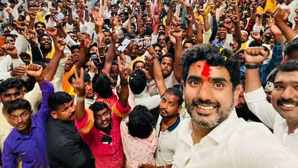 AP Politics: లోకేష్ పాదయాత్రకు దూరంగా ఆ ఇద్దరు కీలక నేతలు.. పార్టీలో మొదలైన చర్చ..