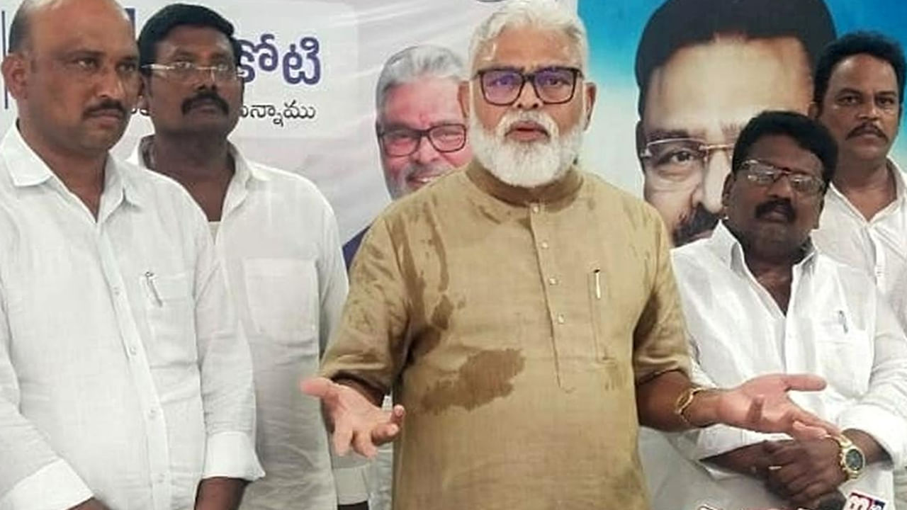 Ambati Rambabu: బ్రో సినిమా గురించి మాట్లాడితే చంద్రబాబుకు ఏంటి సంబంధం.. ఫైర్ అయిన మంత్రి అంబటి