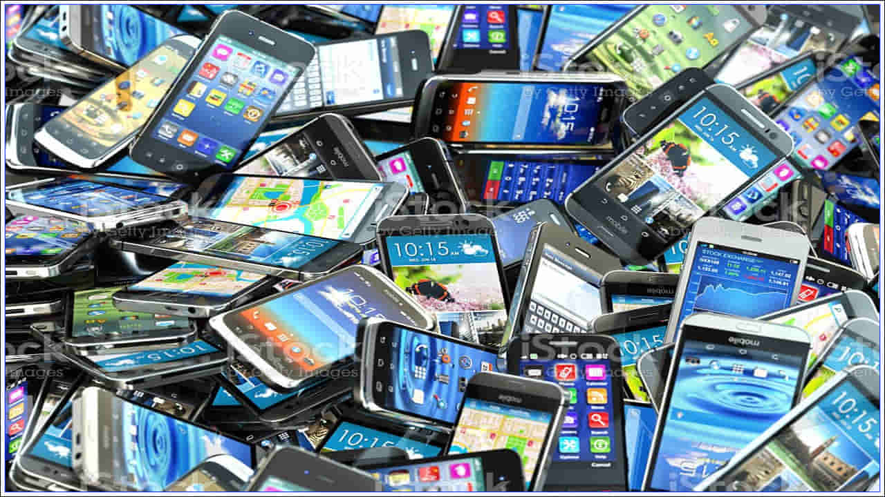 భళా పోలీస్.! పోగొట్టుకున్న మొబైల్‌ ఫోన్ల రికవరీలో తెలంగాణ టాప్.. మరి ఏపీ ఎన్నో స్థానంలో ఉందంటే!