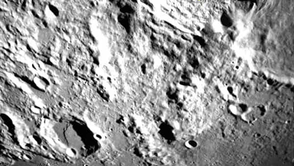 Chandrayaan-3: భూమికి కన్పించని చందమామ అవతలి వైపు ఫొటోలు షేర్ చేసిన ఇస్రో