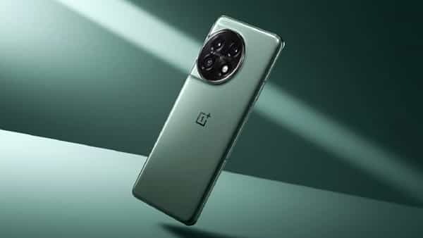 OnePlus 12: లీకైన కెమెరా స్పెసిఫికేషన్లు.. వన్ ప్లస్ నుంచి కొత్త ఫోన్ క్లిక్ కొడితే మామూలుగా ఉండదు.. లాంచింగ్ ఎప్పుడంటే..