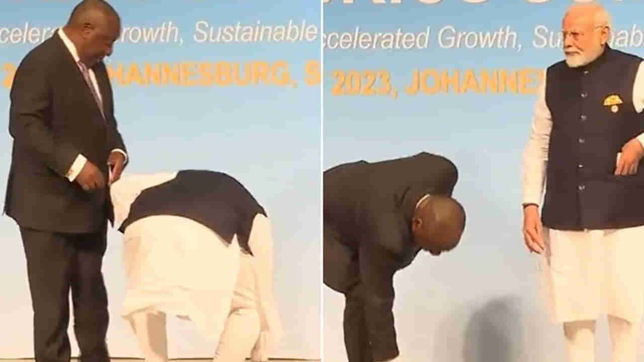 PM Modi: బ్రిక్స్ వేదికపై జారిపడ్డ జాతీయ జెండా.. ప్రధాని మోదీ చేసిన పనికి ప్రశంసలు