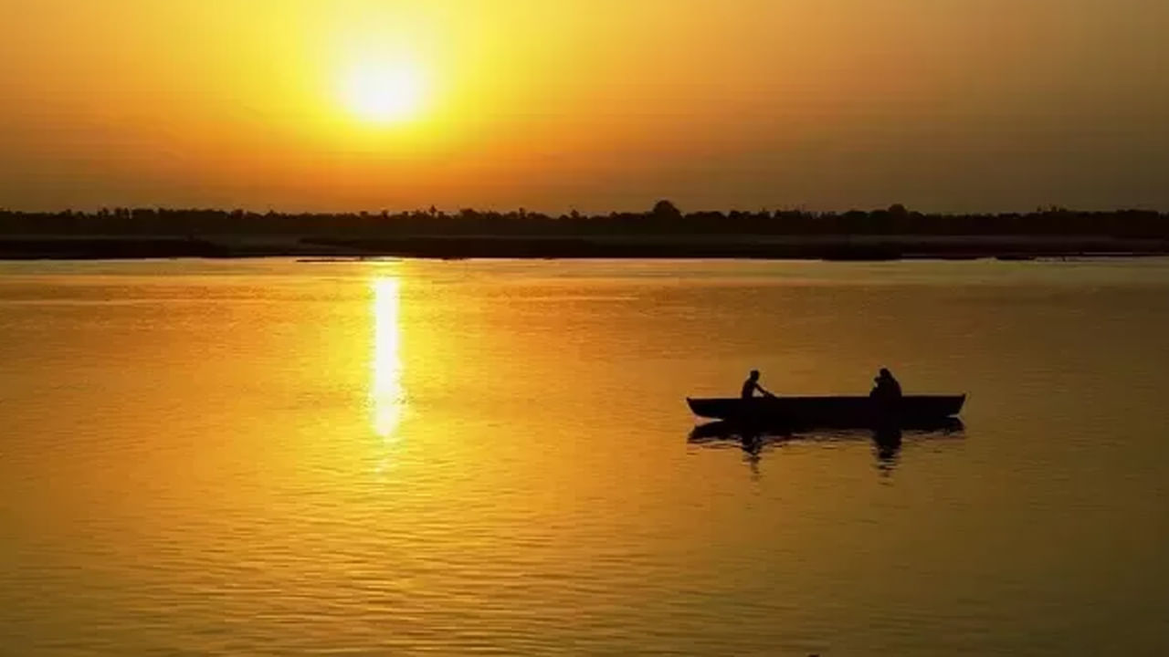 Holy River Ganga: గంగా నది ఎందుకు అంత పవిత్రమైనది.. దీనికి వెనుక ఉన్న పరమ రహస్యం ఏంటో తెలుసా..?
