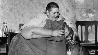 Plane Crash: ఉక్రెయిన్‌లో ఘోర ప్రమాదం.. గాలిలో ఢీకొన్న రెండు యుద్ధ విమానాలు, ముగ్గురు పైలట్లు మృతి