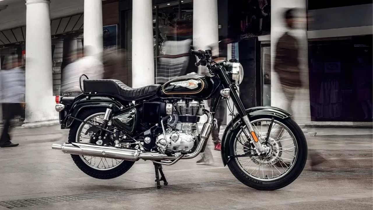 Royals Enfield's Bullet 350 Next Gen: రాయల్ ఎన్‌ఫీల్డ్ నుంచి వస్తున్న బుల్లెట్ 350 నెక్స్ట్ జనరేషన్ మోడల్‌ ఆగస్టు 30 మార్కెట్‌లోకి రానుంది. 1932 నుంచి నిరంతర ఉత్పత్తిలో ఉన్న బుల్లెట్ 350.. రాయల్ ఎన్‌ఫీల్డ్‌కి చెందిన పురాతన మోడల్. 