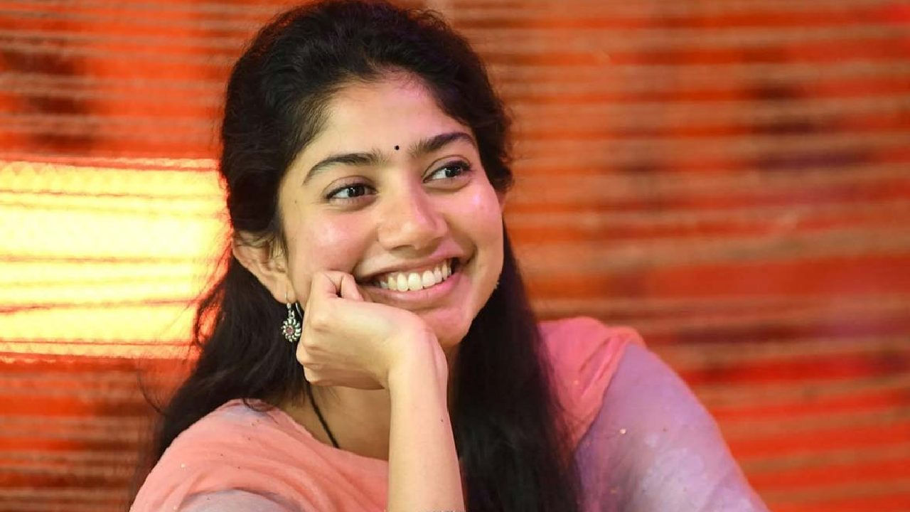Sai Pallavi: సినిమాల సెలక్షన్స్లో సాయి పల్లవి సూపర్ అంటున్న ఫ్యాన్స్.. కారణం ఏంటంటే