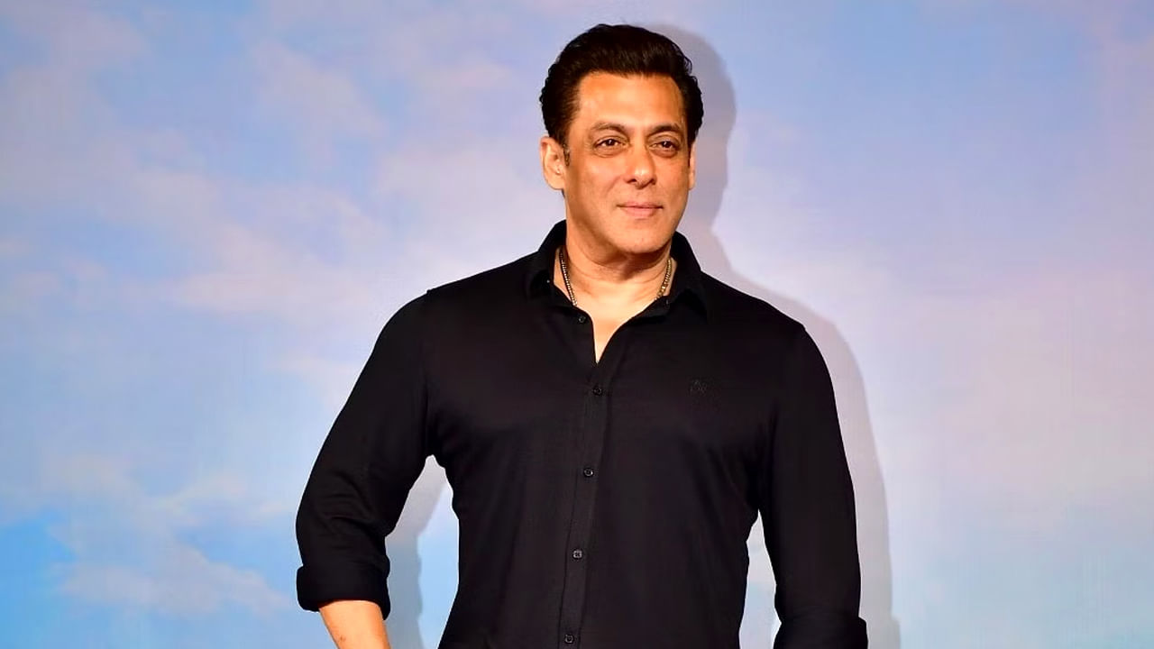 Salman Khan సల్మాన్ ఖాన్ ఎన్ని కోట్లకు అధిపతి తెలుసా ?.. వారానికి ఎంత