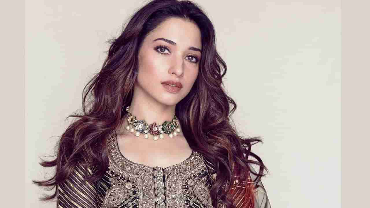 Tamannaah: ప్రేమ చెప్పినప్పుడు పెళ్లి గురించి చెప్పలేనా ?.. తమన్నా..