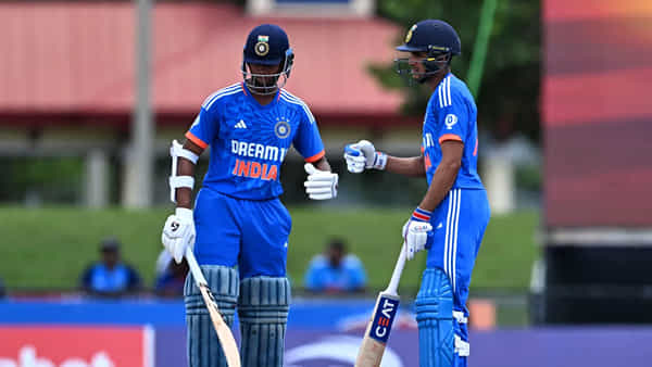 IND vs WI: నేను వాటర్ లాంటోన్ని.. ఏ పాత్రలో పోస్తే అలా మారిపోతా: కీలక వ్యాఖ్యలు చేసిన భారత యంగ్ ప్లేయర్..