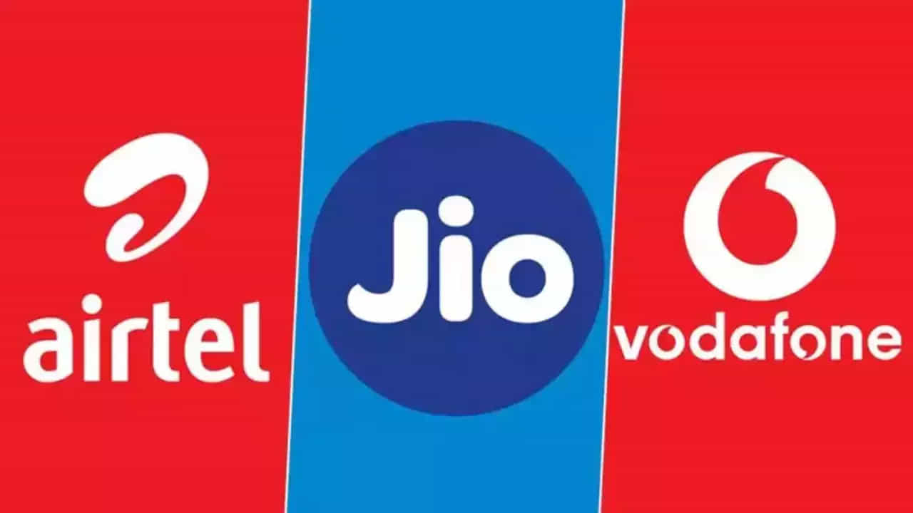 కానీ మీ మొబైల్ నంబర్‌ని పోర్ట్ చేయాలనుకునే ముందుగా కొన్ని విషయాలను గుర్తుంచుకోవాలి. అవేమింటే.. మొబైల్ నంబర్‌ని మరో నెట్వర్క్‌కి మార్చాలనుకుంటే, ముందుగా మీ పాత నెట్‌వర్క్‌లో మీ సిమ్ కార్డుపై ఉన్న బకాయిలను తీర్చాలి .