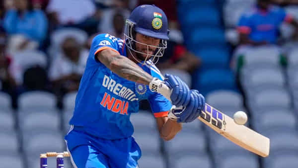 IND Vs WI: అరంగేట్రంలోనే తెలుగోడి మెరుపులు.. 3 బంతుల్లో 2 సిక్సర్లు.. ఛాన్స్లిస్తే ఎవ్వరూ ఆపలేరు.!