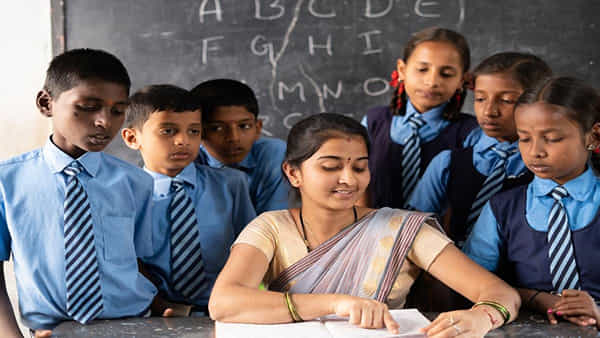 TS DSC 2023 Notification: 5,089 ఉపాధ్యాయ పోస్టుల భర్తీకి సర్కార్ ఉత్తర్వులు జారీ.. డీఎస్సీ ద్వారా ఎంపిక ప్రక్రియ