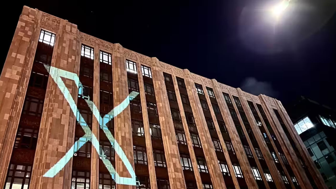 ట్విట్టర్ ప్రధాన కార్యాలయంపై ఏర్పాటు చేసిన ఎక్స్ లోగోపై కాంతి తీవ్రత ఎక్కువగా ఉందని.. దీంతో రాత్రి సమయంలో అది తమ ఇళ్లల్లో పడుతందని అధికారులకు ఫిర్యాదు చేశారు. దీనివల్ల తమ నిద్రకు భంగం కలుగుతుందని చెప్పారు. 