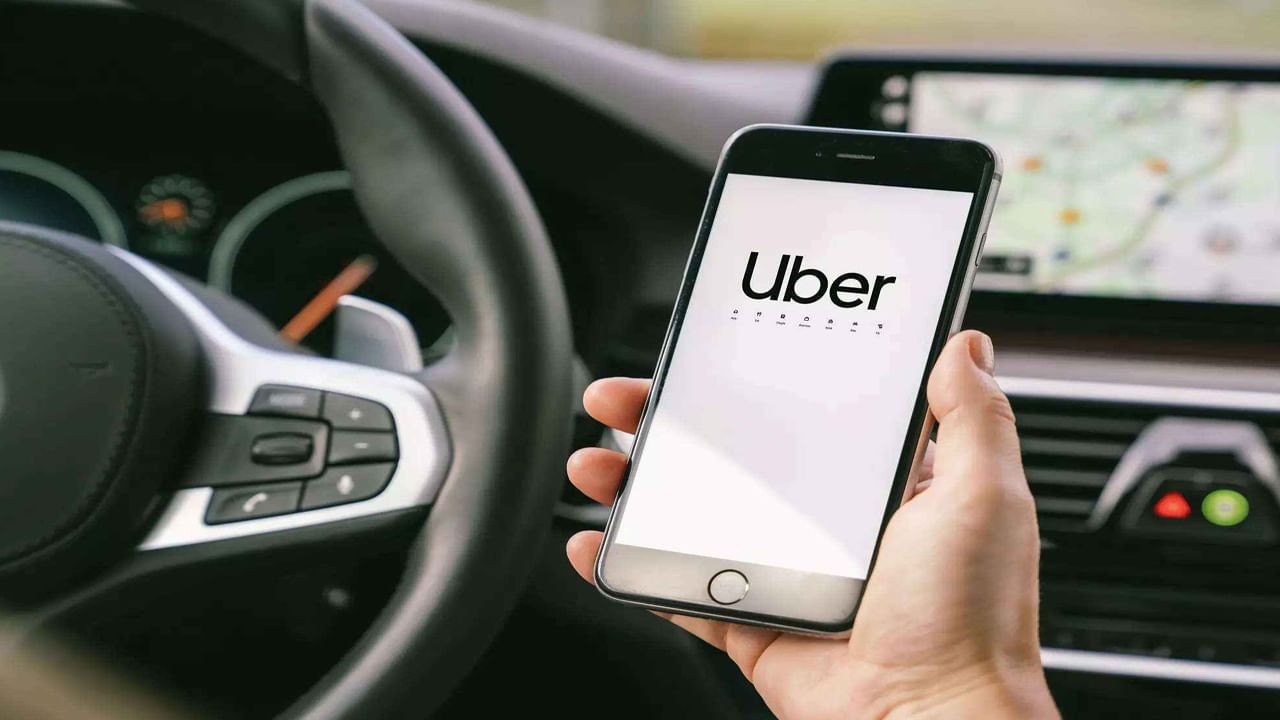 Uber Taxi: క్యాబ్స్‌లో ప్రయాణించే వారికి గట్టిషాకిచ్చిన ఉబర్‌ ! 4కి.మీ ప్రయాణానికి రూ.4వేలు చెల్లించిన ప్యాసింజర్..!!