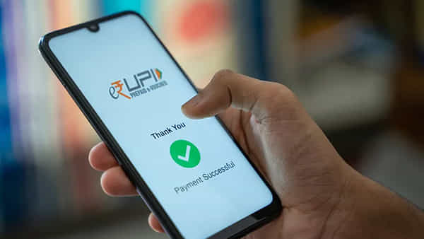 UPI Payments: ఆర్బీఐ గుడ్న్యూస్.. యూపీఐ చెల్లింపులపై కీలక నిర్ణయం