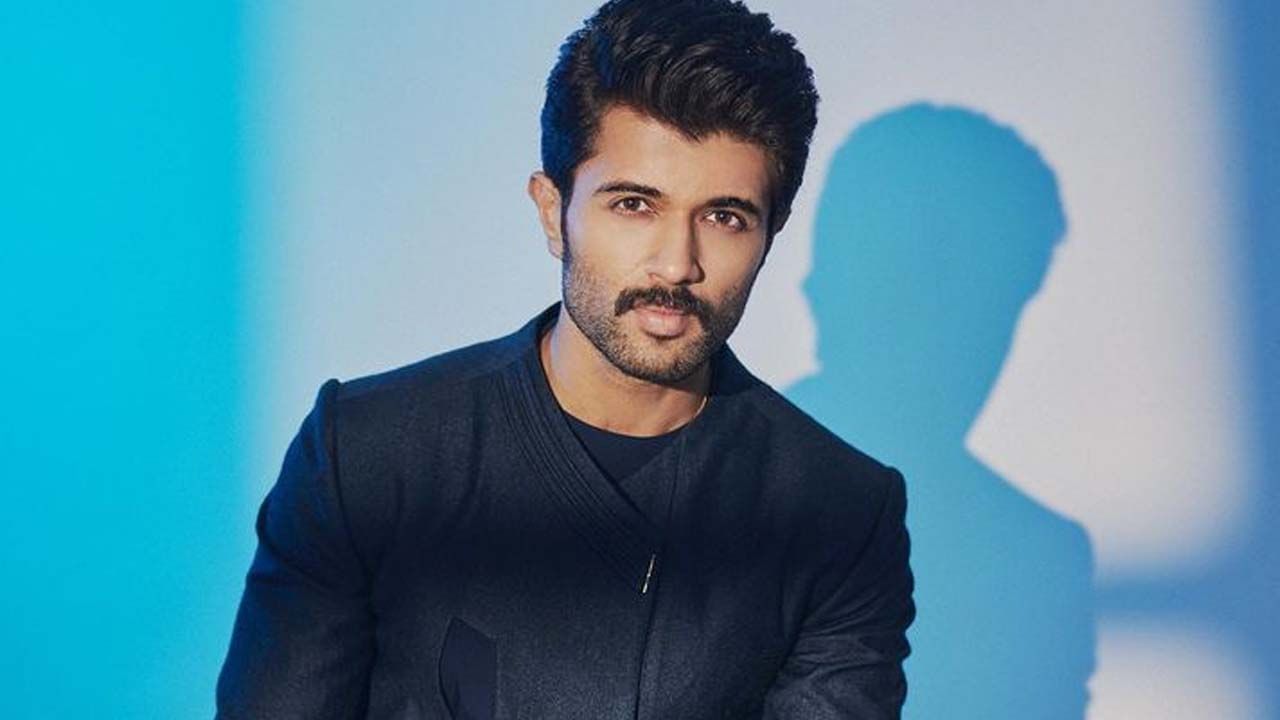 Vijay Deverakonda: విజయ్ దేవరకొండ రెమ్యూనరేషన్ ఎంతో తెలుసా ?..