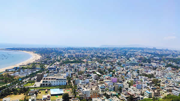 Andhra Pradesh: విశాఖకు అతిపెద్ద ప్రైవేట్ యూనివర్శిటీ.. సీఎం జగన్ అనుమతివ్వడమే ఆలస్యం..