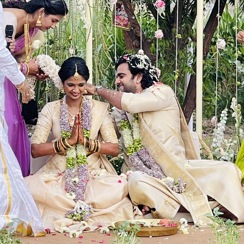 అశోక్ సెల్వన్ 2013లో చిత్ర పరిశ్రమలోకి అడుగుపెట్టారు. ఆ తర్వాత చాలా సినిమాల్లో నటించారు. ఇటీవల విడుదలైన ‘పోర్ థోయిల్’ సినిమా అందరి దృష్టిని ఆకర్షించింది.