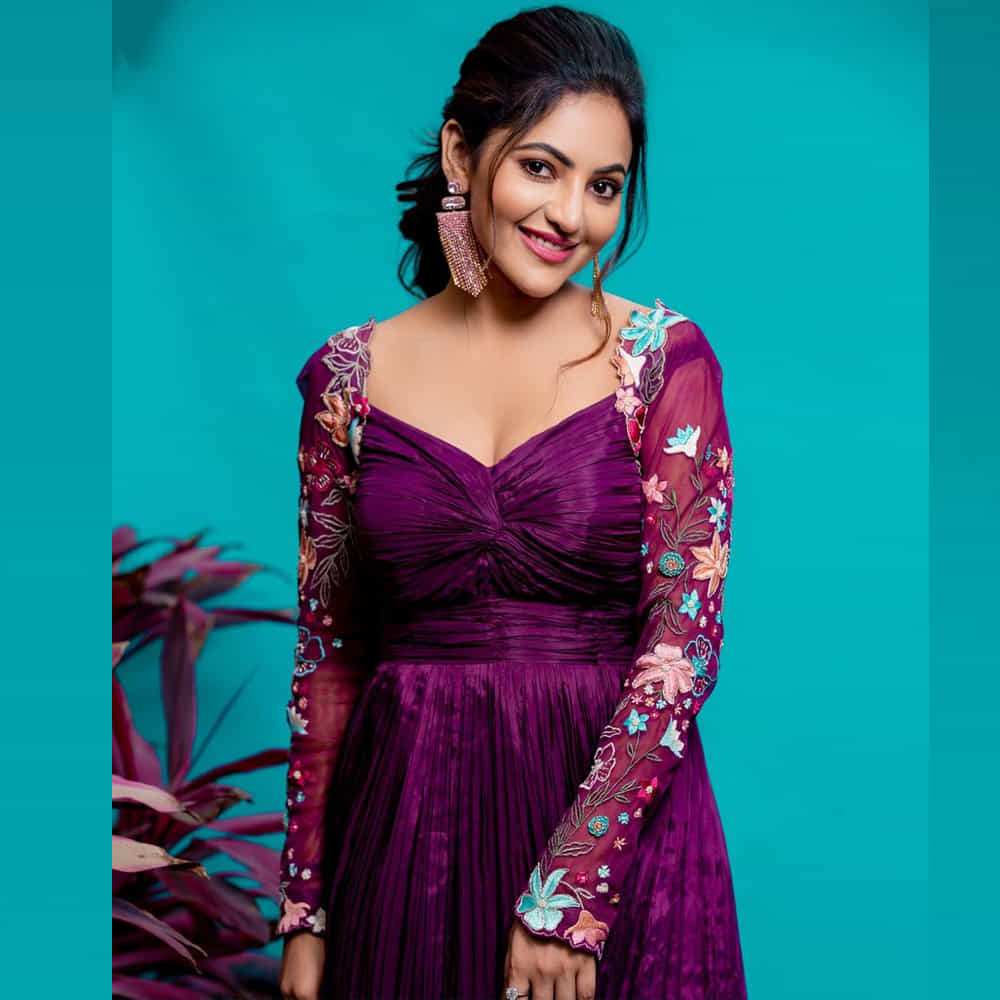 ఇక ఇటివలే యంగ్ హీరో కిరణ్ అబ్బవరం నటించిన మీటర్ సినిమాతో తెలుగులో అడుగుపెట్టింది. తాజాగా ఓ ఇంటర్వ్యూలో పాల్గొన్న అతుల్యకు వర్జినిటీకి సంబంధించిన కొన్ని ప్రశ్నలు ఎదురయ్యాయి.