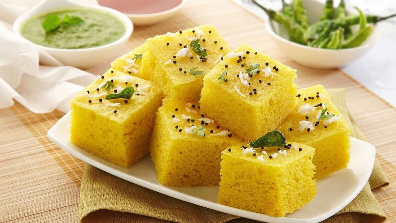 Besan Dhokla: శనగపిండితో ఇలా బ్రేక్ ఫాస్ట్ చేయండి.. అస్సలు వదిలిపెట్టరు!!