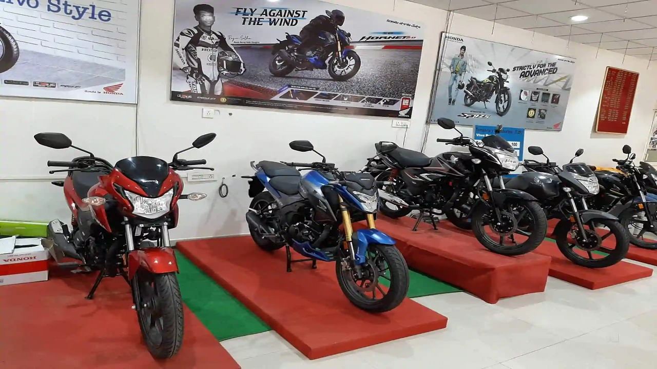 Bike Buying Tips: పండుగ సీజన్‌లో బైక్‌ను కొనాలనుకుంటున్నారా? కొనుగోలు టైమ్‌లో ఈ టిప్స్‌ తీసుకోకపోతే ఇక అంతే..!