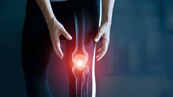 Health Tips: ఈ డ్రింక్స్ మీ ఎముకలను బలహీనపరుస్తాయి.. వెంటనే తాగడం మానేయండి..
