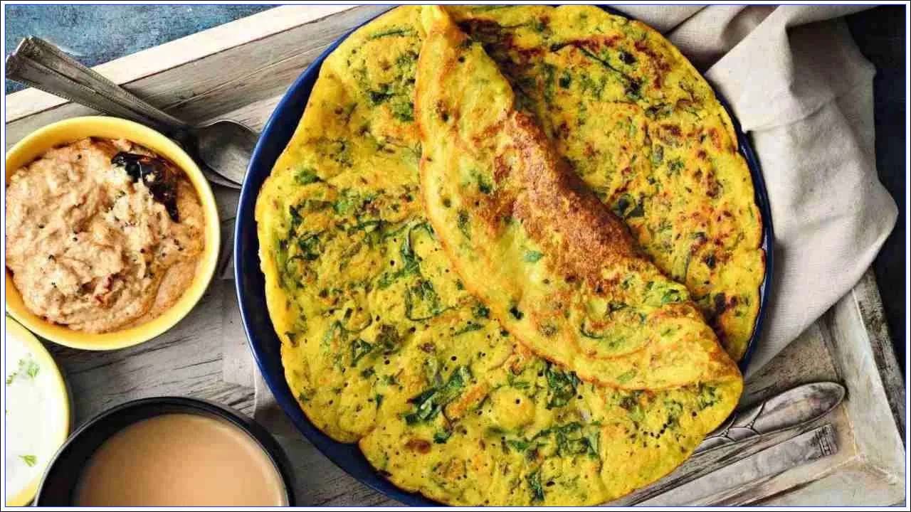 కొంతమంది ఉదయాన్నే ఖాళీ కడుపుతో మంచి ఆహారంగా పండ్ల రసాన్ని తాగుతారు. అయితే పండ్ల రసాలలో ఫైబర్ ఉండదు. అందుకే దీన్ని ఉదయాన్నే తీసుకోవడం వల్ల రక్తంలో చక్కెర స్థాయి పెరుగుతుంది.