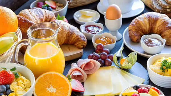 Breakfast Mistakes: అల్పాహారం సమయంలో మీరు కూడా ఈ తప్పులు చేస్తున్నారా.. జాగ్రత్తగా ఉండండి, ఇవి ఆరోగ్యానికి..