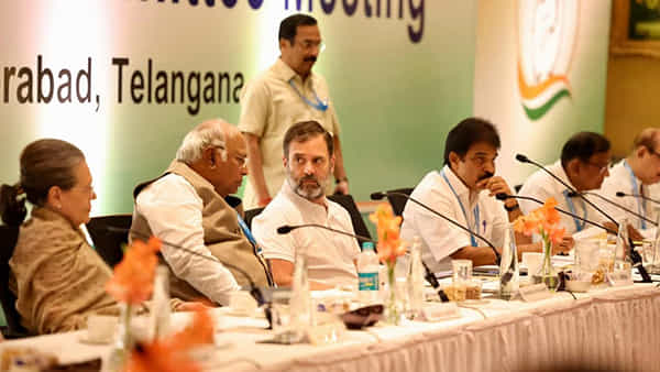 Congress Party: కాంగ్రెస్ పవర్ఫుల్ స్ట్రాటజీ..! ఈ అంశాలే అస్త్రాలుగా ఎన్నికల వ్యూహం.. కానీ, అదే పెద్ద సమస్య..