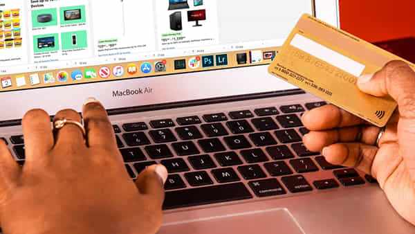 Credit Card: క్రెడిట్ కార్డ్ రివార్డ్ పాయింట్స్తో భారీ స్కాం.. ఇదిగో పూర్తి వివరాలు