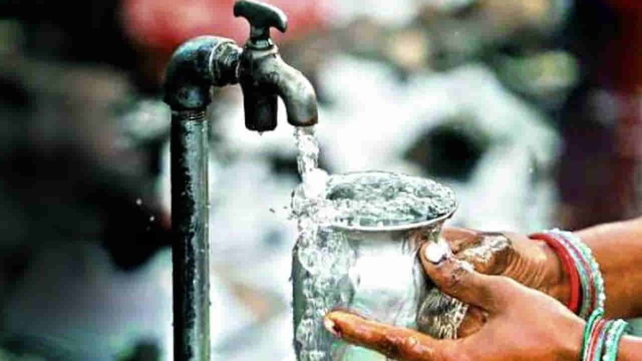 Telangana: ప్లోరైడ్ భూతతానికి బలైన మరో పల్లెటూరు.. ముప్పై ఎళ్లు నిండకముందే ముసలి చాయాలు..