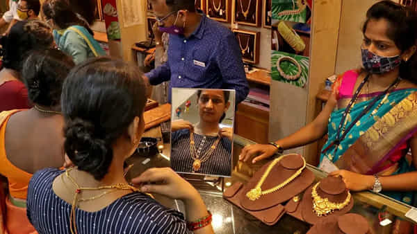 Gold Price Today: పరుగులు పెడుతోన్న బంగారం.. ఈరోజు తులం గోల్డ్ ఎంత ఉందంటే..