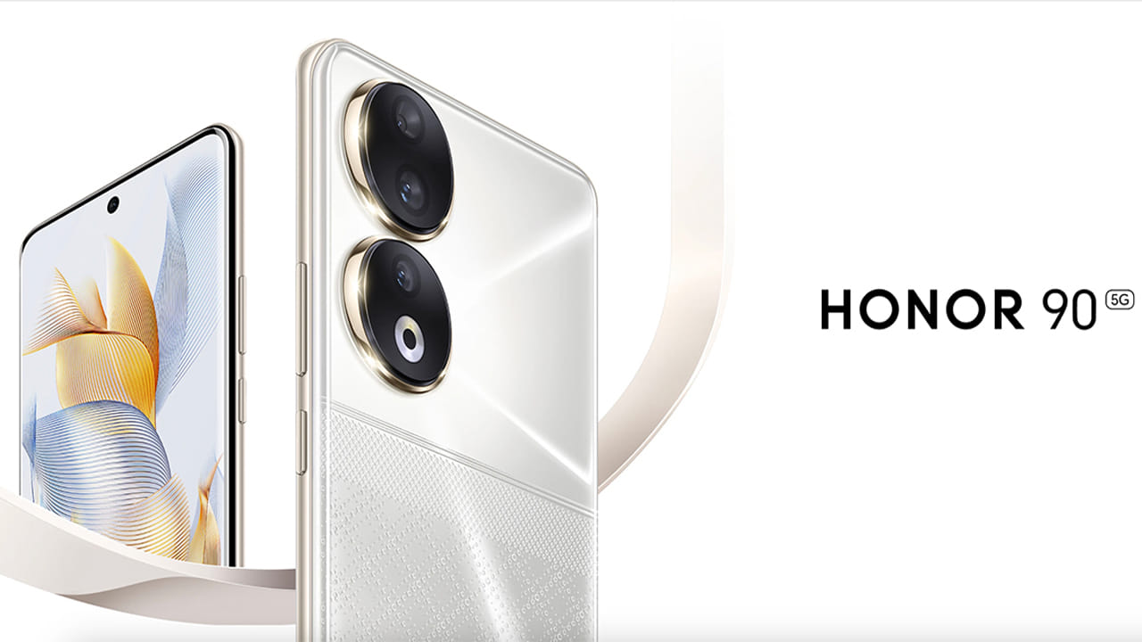 హానర్‌ 90 5జీ స్మార్ట్‌ ఫోన్‌లో 6.7 ఇంచెస్‌తో కూడిన ఫుల్‌ హెచ్‌డీ+ డిస్‌ప్లేను అందించారు. 120 హెర్ట్జ్‌ రీఫ్రెష్‌ రేట్‌తో కూడిన కర్వ్డ్‌ డిస్‌ప్లే దీని ప్రత్యేకత. 1200×2664 పిక్సెల్స్ ఈ డిస్‌ప్లే సొంతం. 