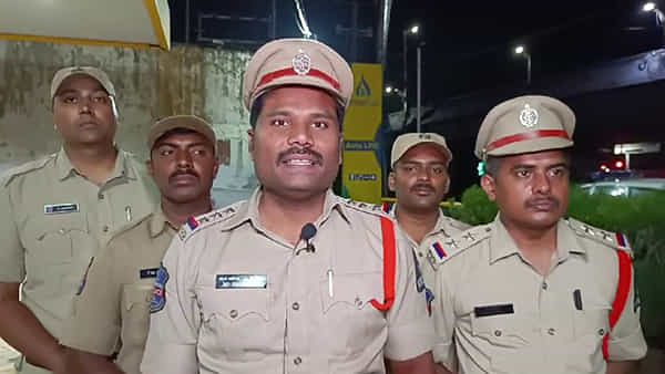 ఓల్డ్ సిటీలో గోల్మాల్.. ఫంక్షన్ హాల్ మాటున మిడ్నైట్ హోటల్... ఇక్కడ్నుంచే పక్కా స్కెచ్..!