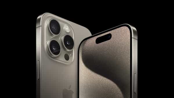 Apple I Phone 15: బ్యాటరీ బ్యాకప్ను పెంచడానికి ఐఫోన్ 15లో న్యూ అప్డేట్.. ఇక యాపిల్ ఫోన్లకు కూడా టైప్ సీ పోర్ట్