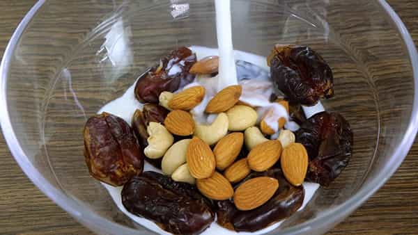 Immunity Drink: రోజూ ఒక్క గ్లాస్ ఈ సూపర్ డ్రింక్ తాగండి.. డాక్టర్ దగ్గరకు వెళ్లాల్సిన అవసరం ఉండదు!!