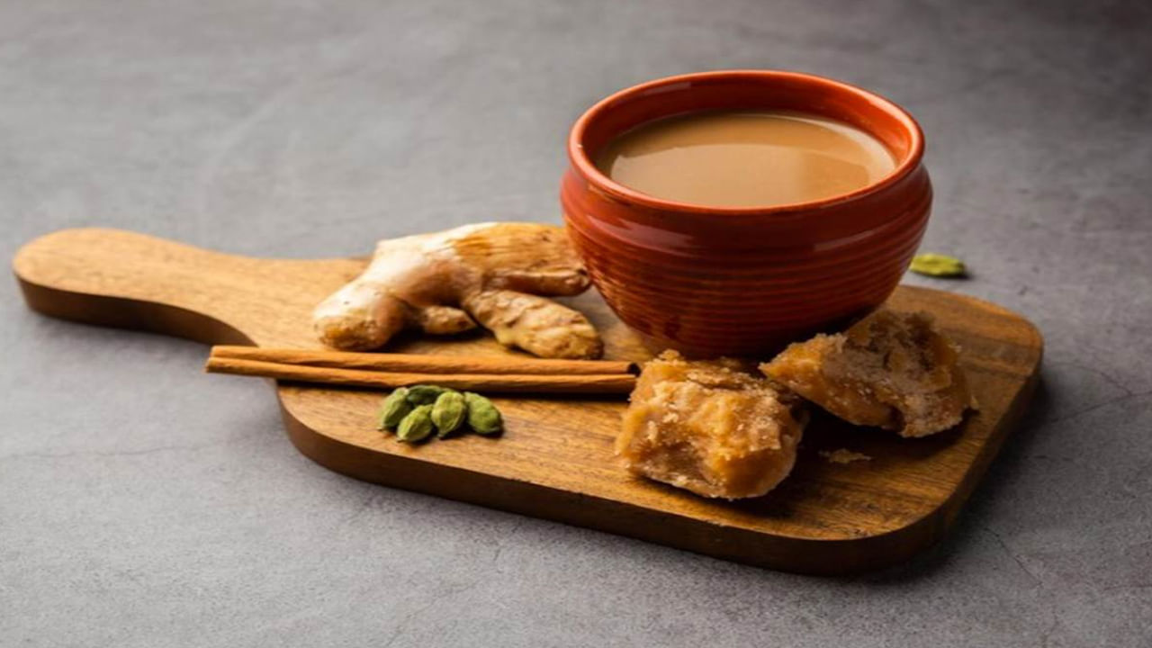 Jaggery Tea: బెల్లం టీతో ఎన్నో ఆరోగ్య ప్రయోజనాలు.. తిలిస్తే అసలు వదిలి పెట్టలేరు..