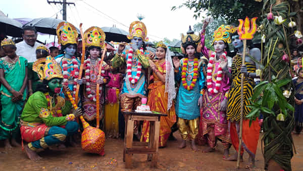 Krishnashtami: అడవి బిడ్డల కృష్ణాష్టమి వేడుకలు.. వర్షంలోనూ ఉట్టి కొట్టిన చిలిపి కృష్ణుడు..! ఆ సందడి మామూలుగా లేదు మరి..