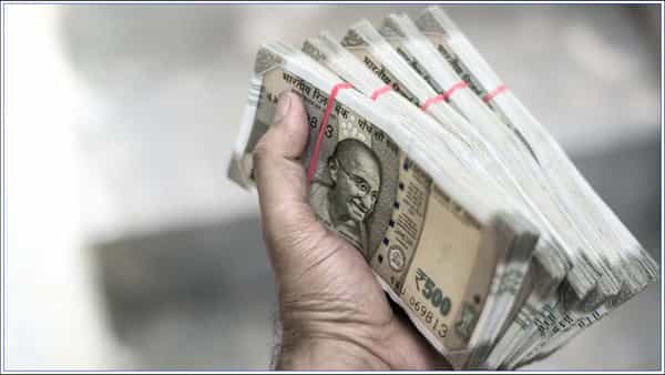 LIC Policy: జీవిత బీమా పాలసీ మెచ్యూరిటీ పూర్తయ్యిందా? క్లైయిమ్ చేయడానికి నియమాలు ఏమిటి!