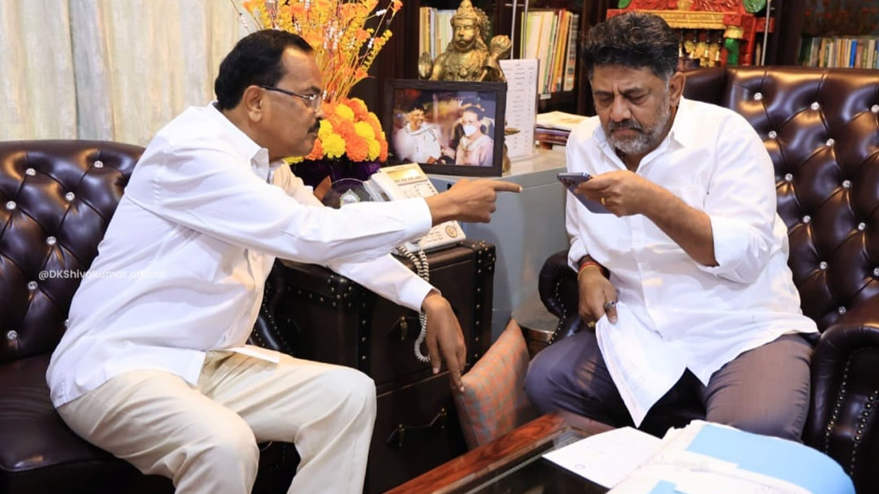 డీకేతో మోత్కుపల్లి భేటీ.. త్వరలో కాంగ్రెస్ తీర్థం.. ఆ స్థానం నుంచి బరిలోకి..!