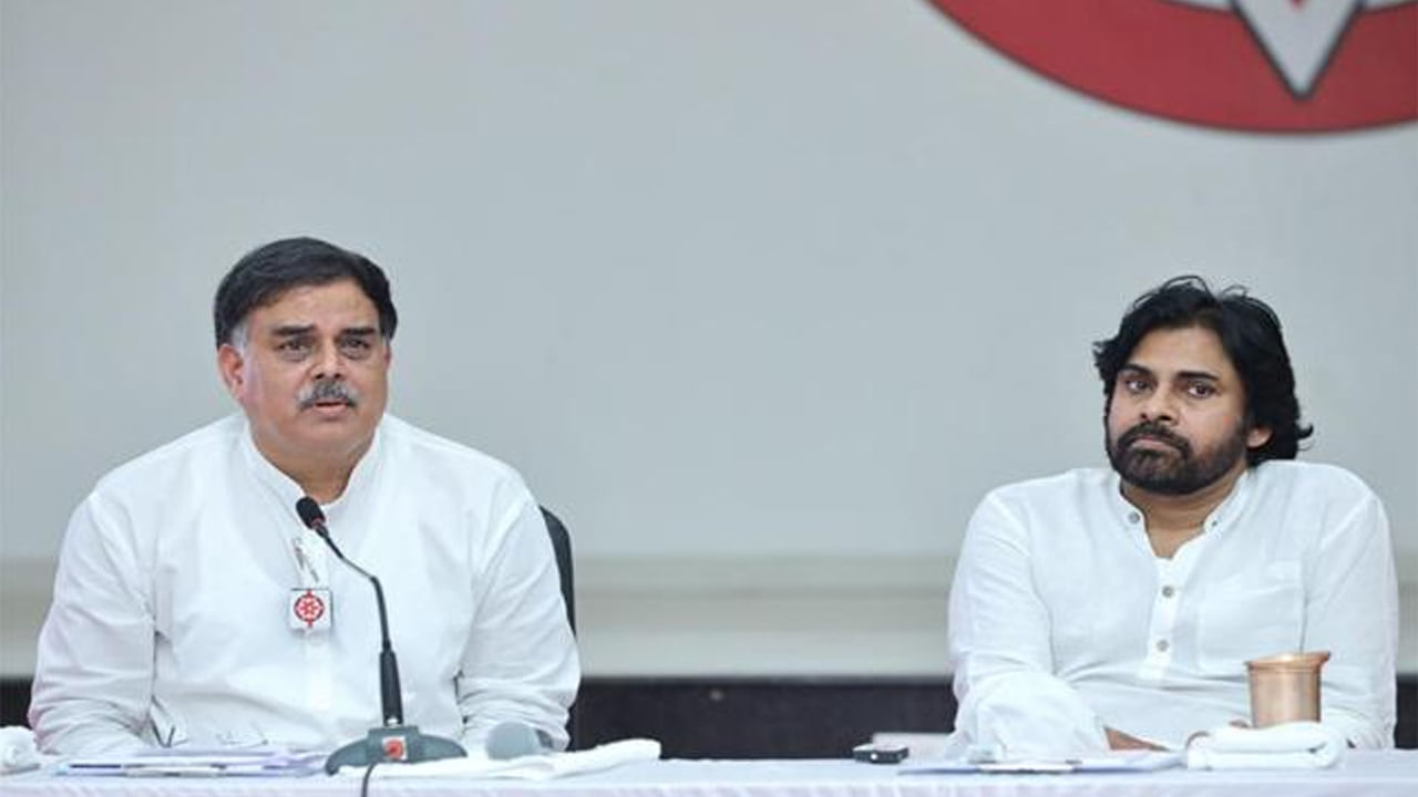 Janasena: ‘వన్ నేషన్- వన్ ఎలక్షన్‌’పై జనసేన స్టాండ్ ఇదే.. ఢిల్లీ పెద్దలకు తేల్చి చెప్పిన నాదేండ్ల.. పవన్ ఏమన్నారంటే..?