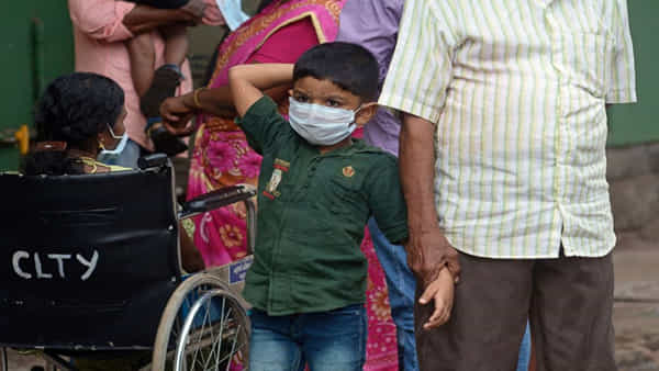 చిన్న పిల్లలపై తీవ్ర ప్రభావం చూపుతున్న నిపా వైరస్.. డబ్ల్యూహెచ్వో హెచ్చరిక, ముందు జాగ్రత్తలు..