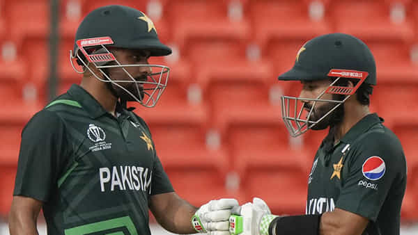 ODI World Cup 2023: భారత గడ్డపై తొలి మ్యాచ్లోనే ఇరగదీసిన పాక్ ప్లేయర్లు.. న్యూజిలాండ్ ఎదుట భారీ లక్ష్యం..