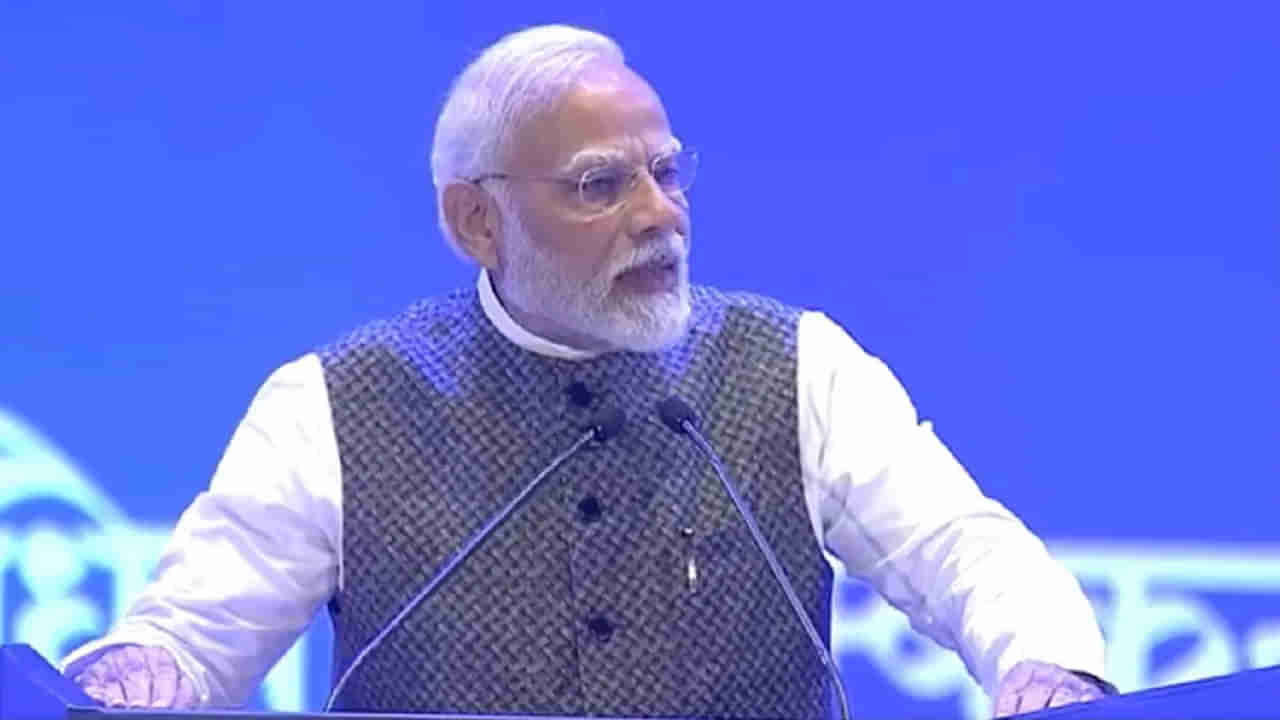 PM Modi: యూపీఏ ప్రభుత్వం గుజరాత్‌లో ఎన్నో అడ్డంకులు సృష్టించింది.. ప్రధాని మోడీ కీలక వ్యాఖ్యలు..