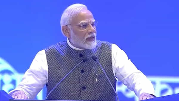 PM Modi: యూపీఏ ప్రభుత్వం గుజరాత్లో ఎన్నో అడ్డంకులు సృష్టించింది.. ప్రధాని మోడీ కీలక వ్యాఖ్యలు..