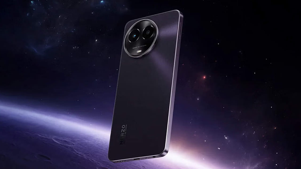 ఇక ఈ స్మార్ట్ ఫోన్ ఫీచర్ల విషయానికొస్తే ఇందులో 6.72 ఇంచెస్ ఫుల్ హెచ్డీ+ ఎల్సీడీ డిస్ప్లేను అందించారు. 120Hz రిఫ్రెష్ రేట్, 680 nits బ్రైట్నెస్ ఈ డిస్ప్లే సొంతం. ఇందులో ఆక్టాకోర్ మీడియాటెక్ డైమెన్సిటీ 6100+ ఎస్ఓసీ ప్రాసెసర్ను అందించారు.