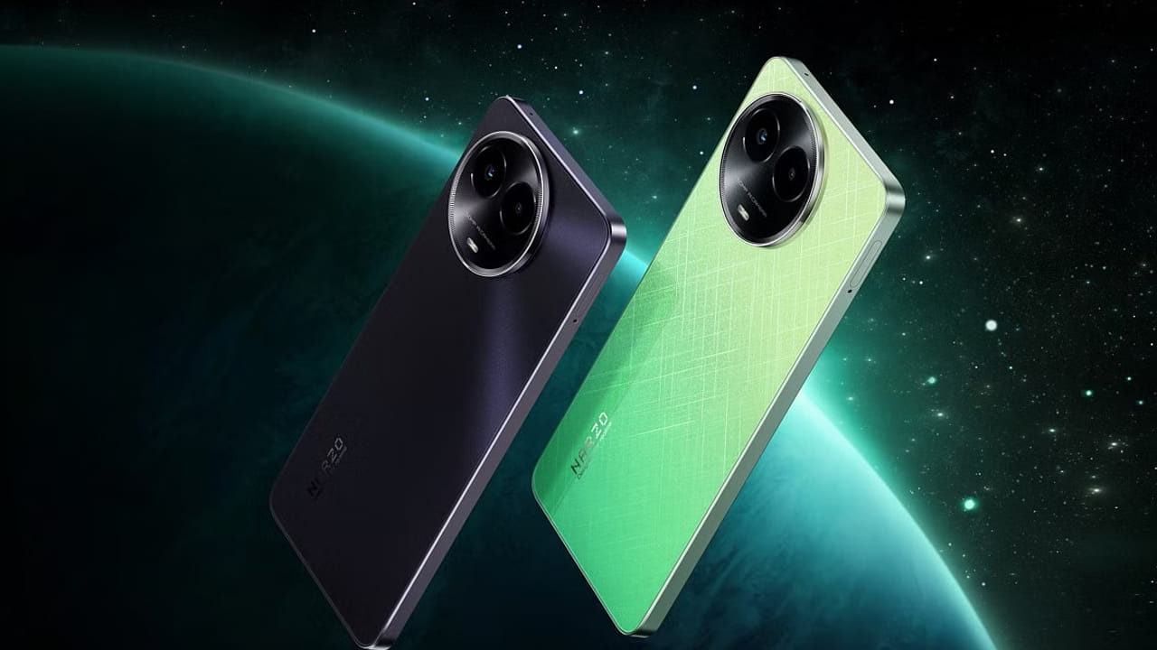 ఇక బ్యాటరీ విషయానికొస్తే ఇందులో 33 వాట్స్ వైర్డ్ ఛార్జింగ్ సపోర్ట్ చేసే 5000 ఎమ్ఏహెచ్ బ్యాటరీని ఇచ్చారు. సెప్టెంబర్ 15వ తేదీ నుంచి ఈ ఫోన్ సేల్ ప్రారంభం కానుంది.